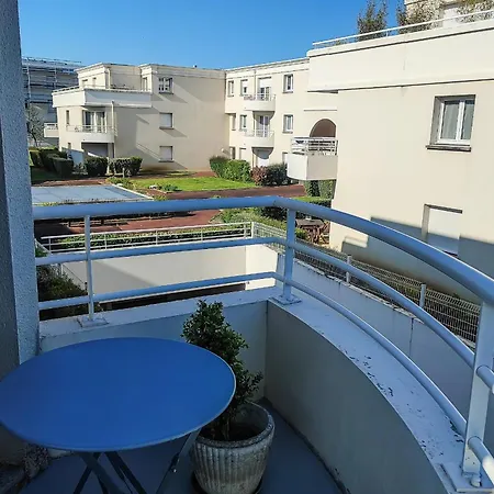 Appartement Large In Center