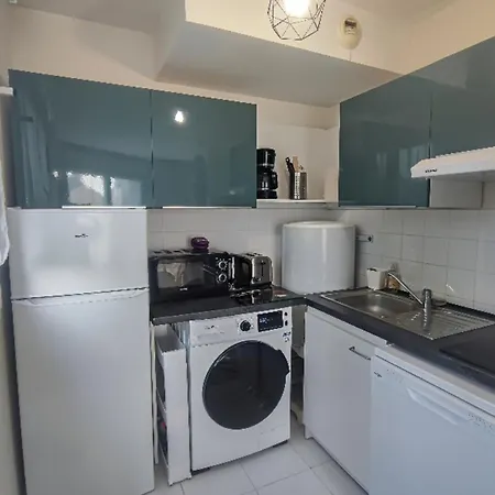 شقة Large Studio In City Center
