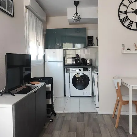 Large In Center Appartement Caen