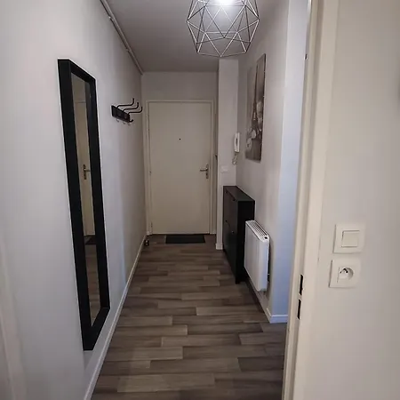 Appartement Large In Center