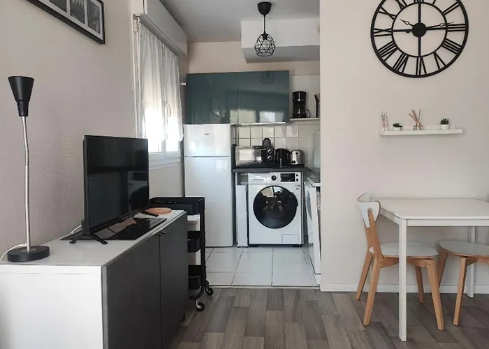 Large In Center Apartamento Caen